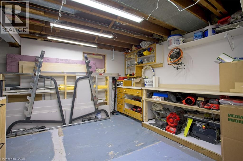 22 East 11Th Street, Hamilton, ON - Indoor Photo Showing Basement