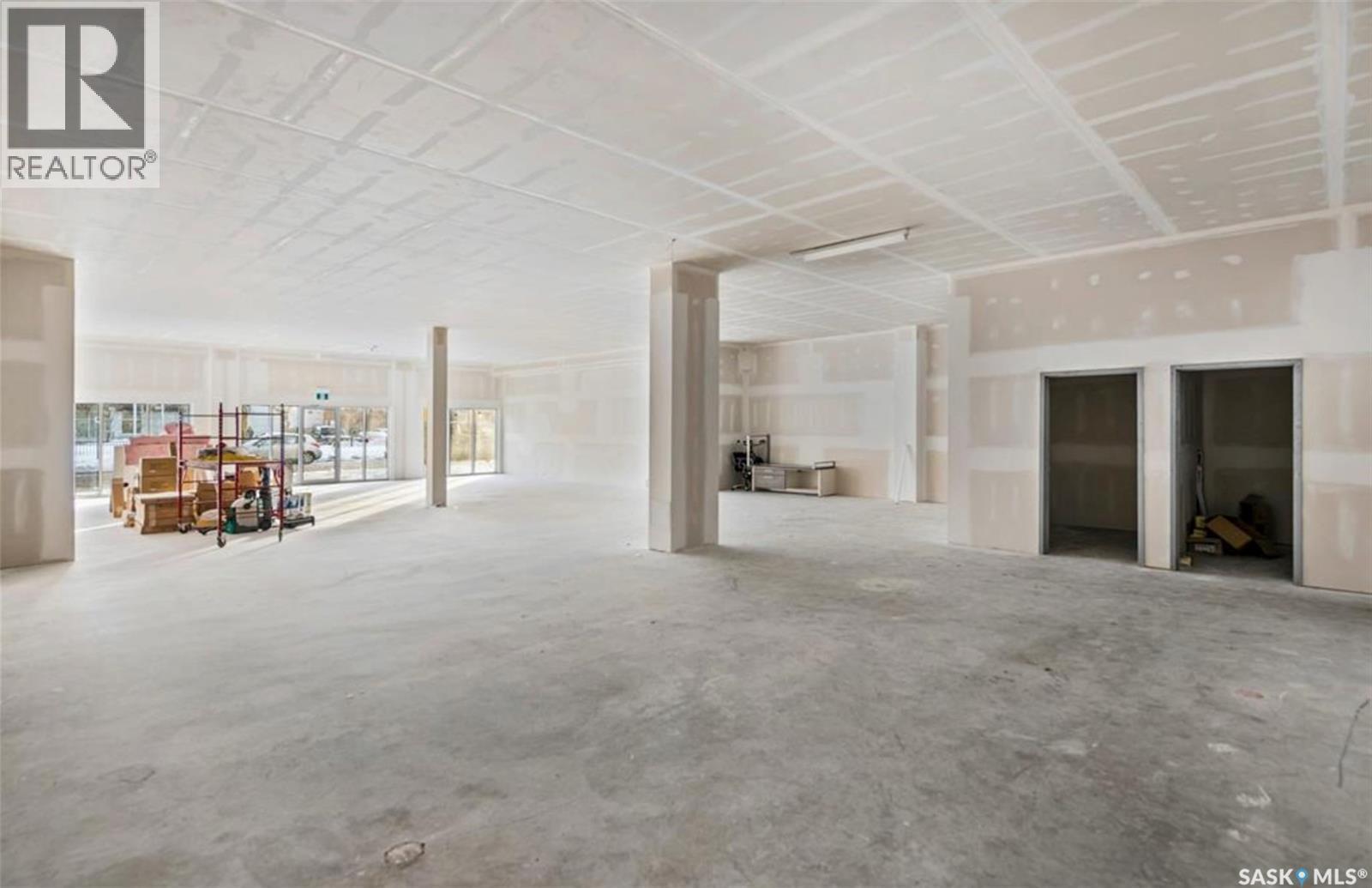 3504 13Th Avenue, Regina, SK - Indoor