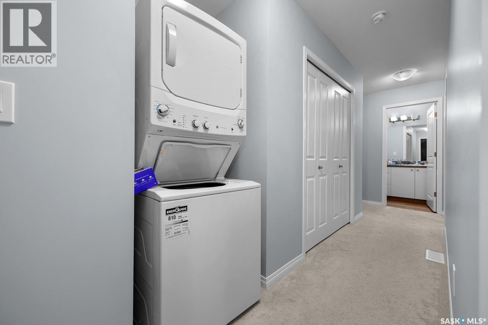 3504 13Th Avenue, Regina, SK - Indoor Photo Showing Laundry Room