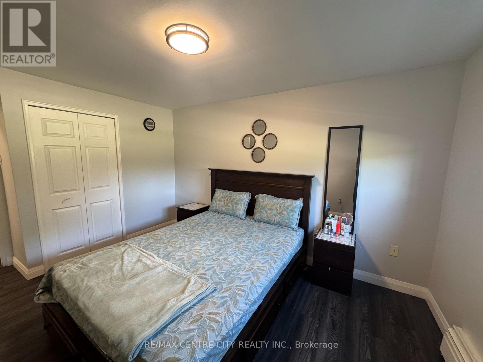 105 - 1825 Whitney Street, London East (East H), ON - Indoor Photo Showing Bedroom
