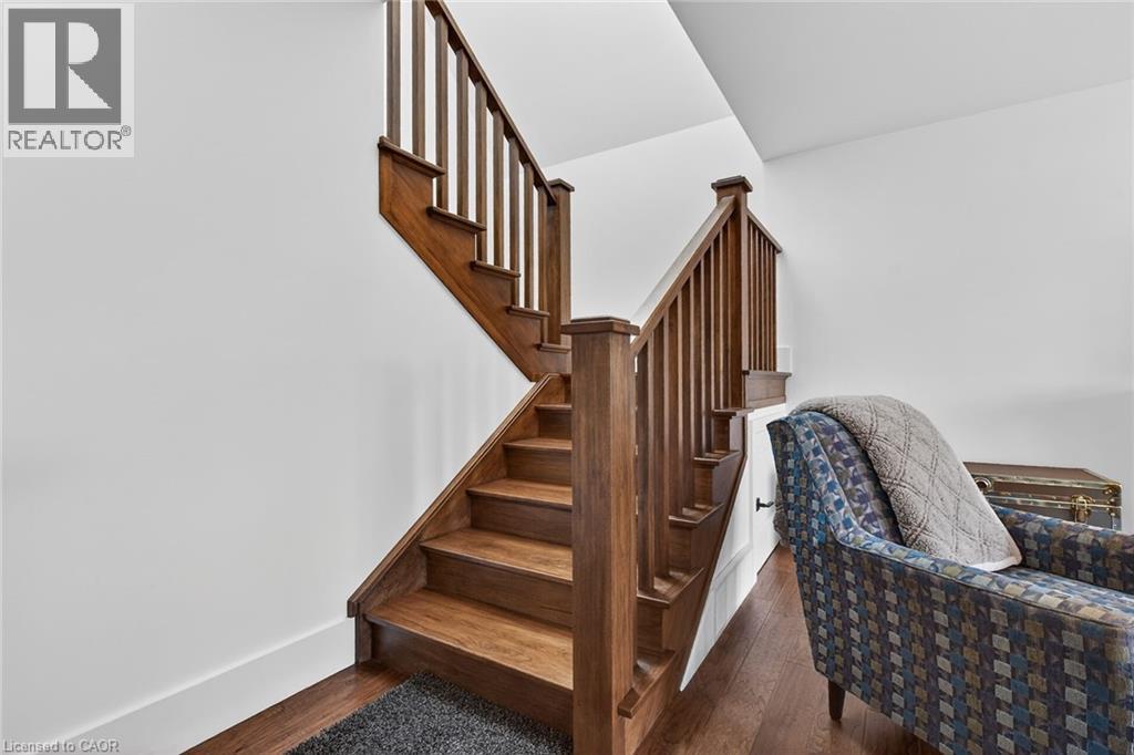 1300 River Road, Cayuga, ON - Indoor Photo Showing Other Room
