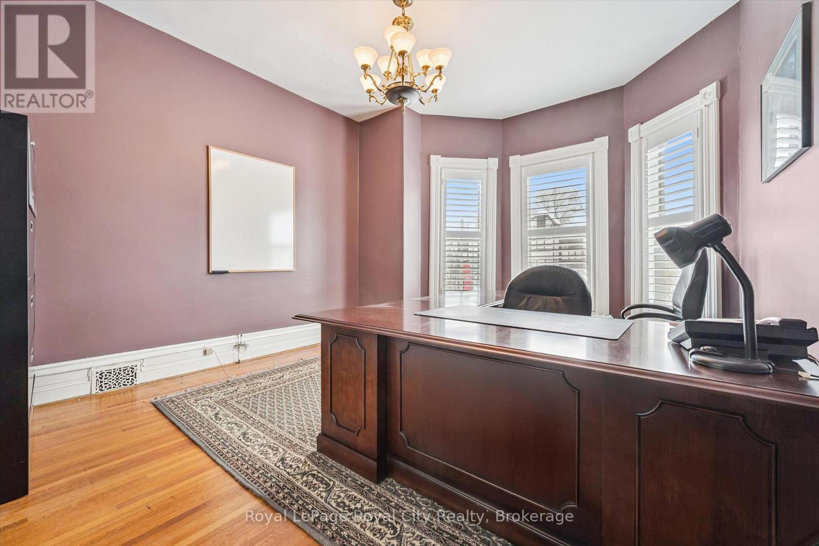 143 Norfolk Street, Guelph (Downtown), ON
