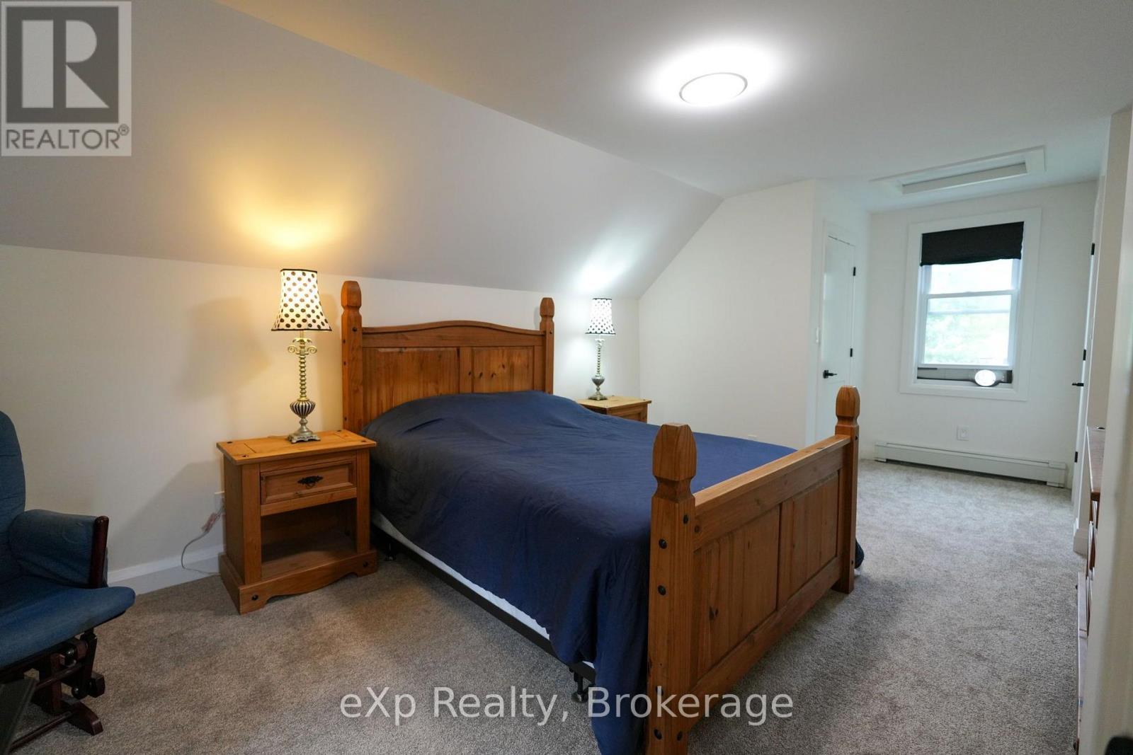 136 Breadalbane Street S, Saugeen Shores, ON - Indoor Photo Showing Bedroom