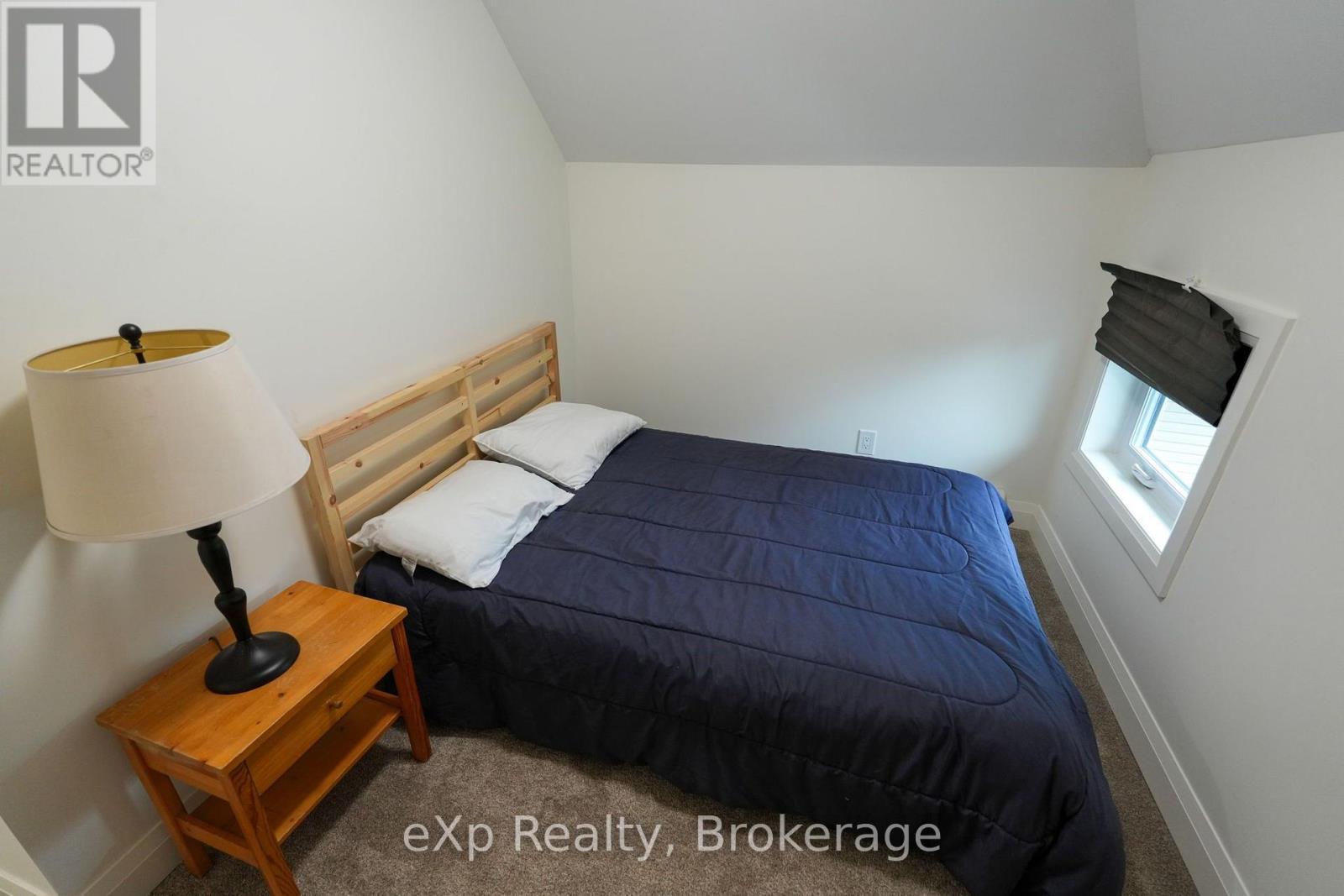 136 Breadalbane Street S, Saugeen Shores, ON - Indoor Photo Showing Bedroom