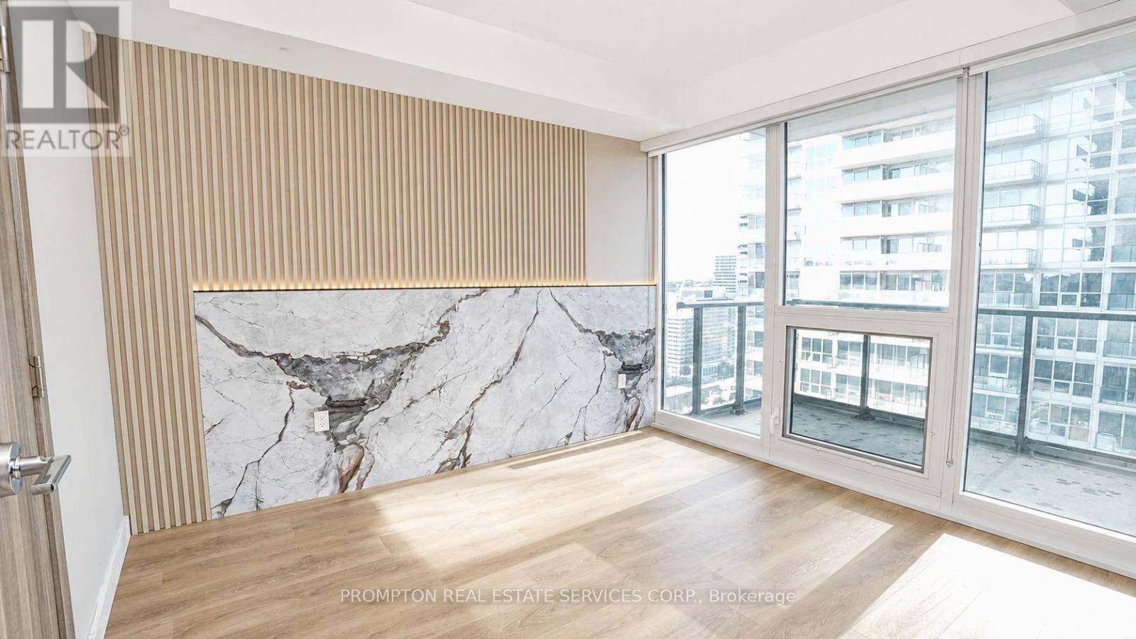 2115 - 85 Mcmahon Drive, Toronto, ON - Indoor Photo Showing Other Room