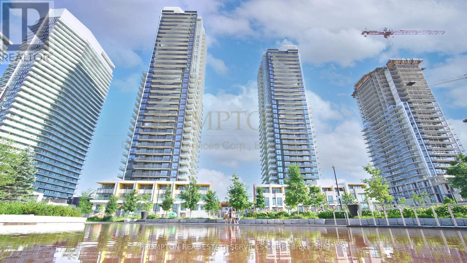 2115 - 85 Mcmahon Drive, Toronto, ON - Outdoor With Facade