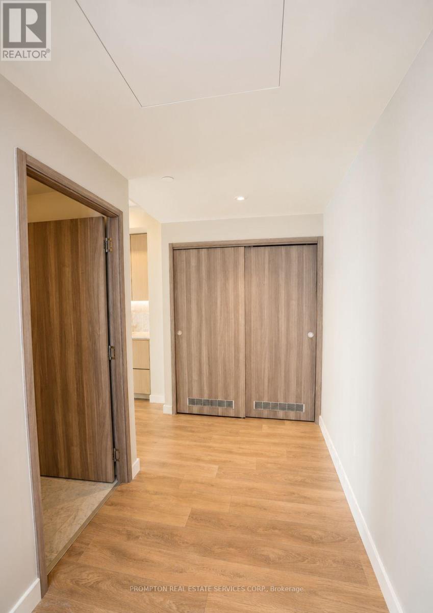 2115 - 85 Mcmahon Drive, Toronto, ON - Indoor Photo Showing Other Room