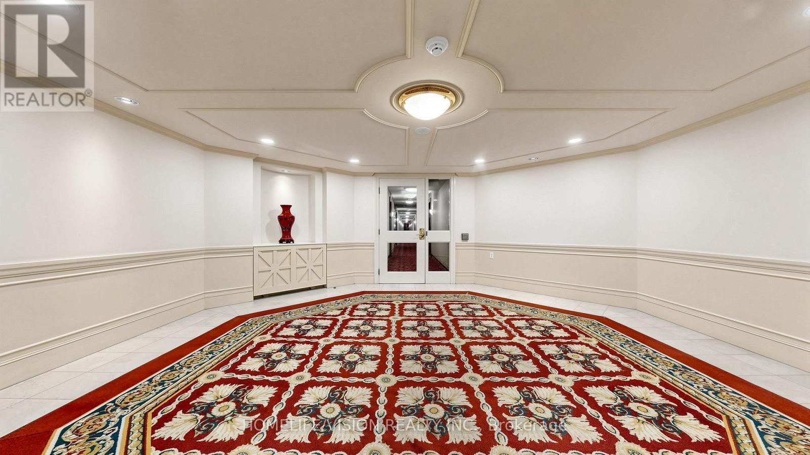 710 - 2628 Mccowan Road, Toronto, ON - Indoor