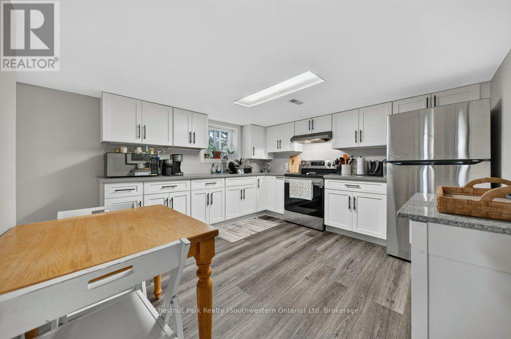 Basement Apartment Kitchen - 274 Water Street, Guelph (Dovercliffe Park/Old University), ON - Indoor Photo Showing Kitchen With Stainless Steel Kitchen