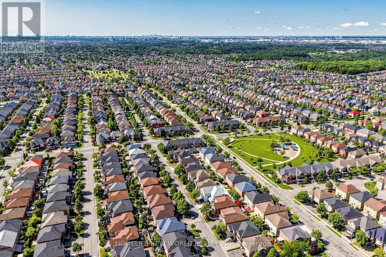 32 Casa Nova Drive, Vaughan, ON - Outdoor With View