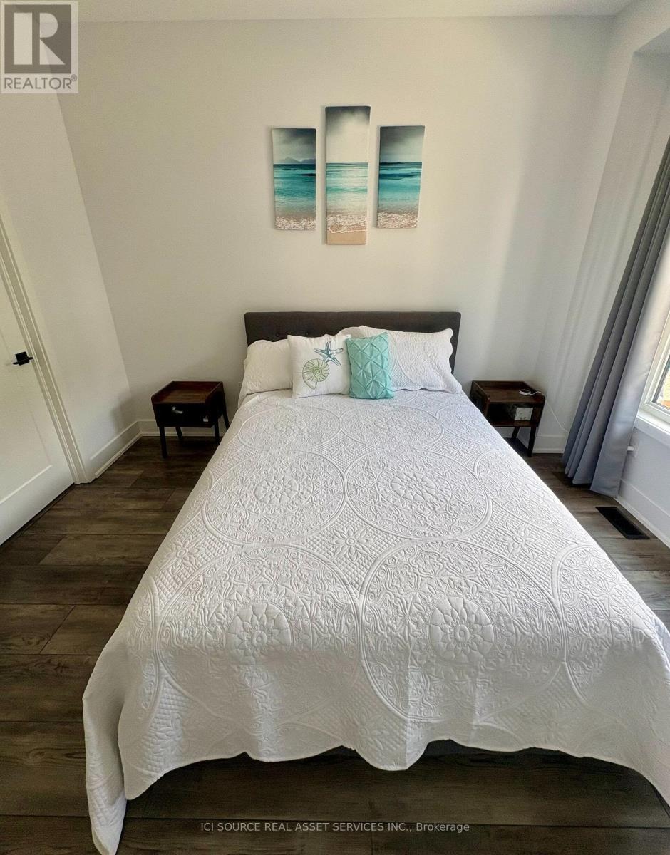 44 Ruby Crescent, Orillia, ON - Indoor Photo Showing Bedroom