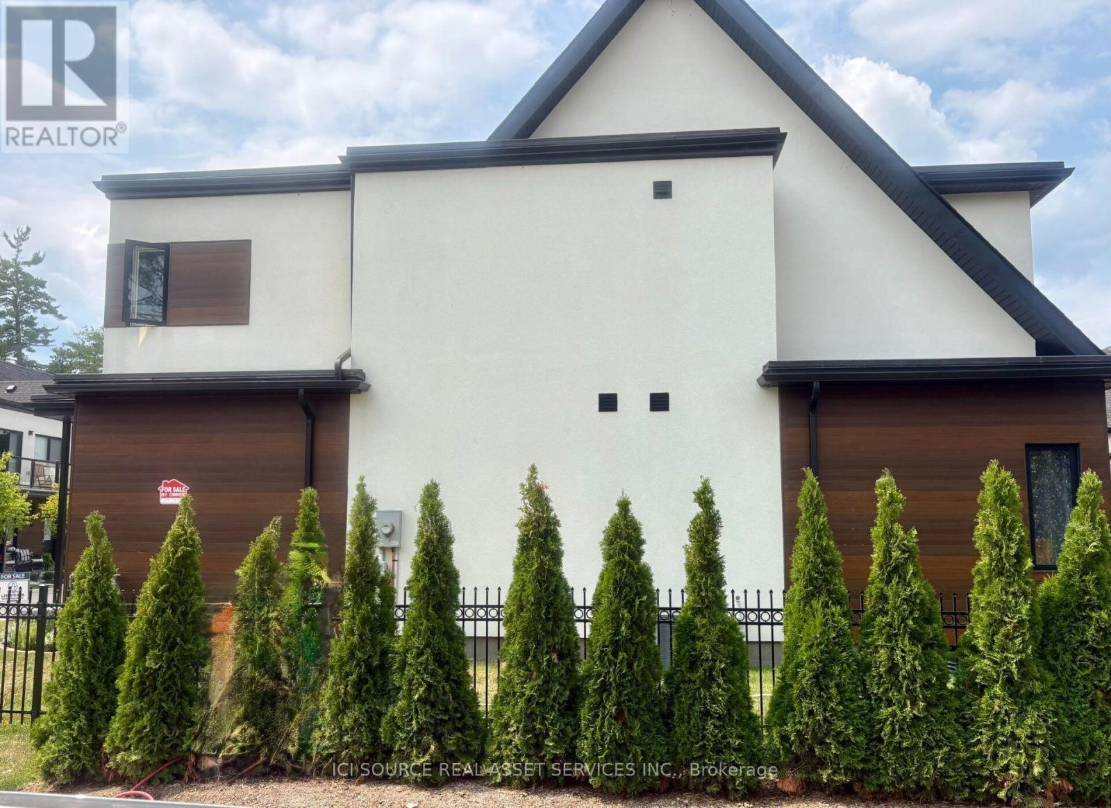 44 Ruby Crescent, Orillia, ON - Outdoor