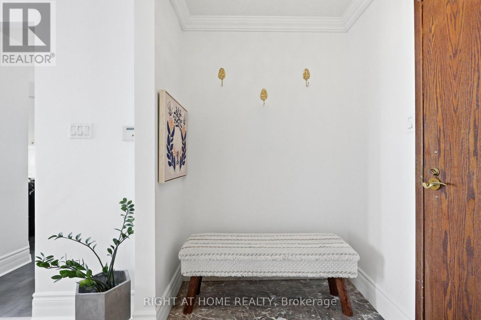 312 - 2285 Lake Shore Boulevard W, Toronto, ON - Indoor Photo Showing Other Room