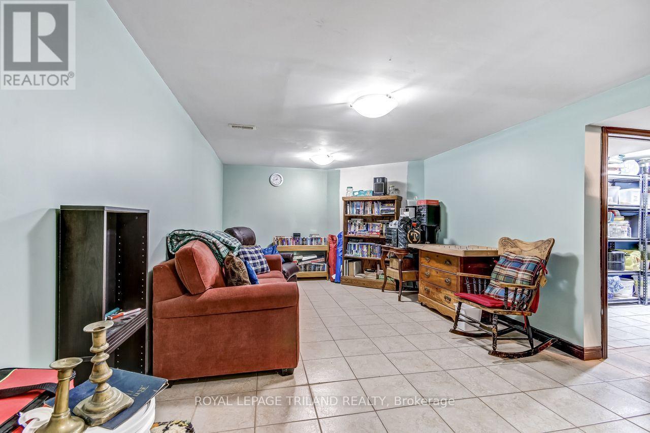 Lower Level Family Room - 3 Gregory Place, St. Thomas, ON - Indoor