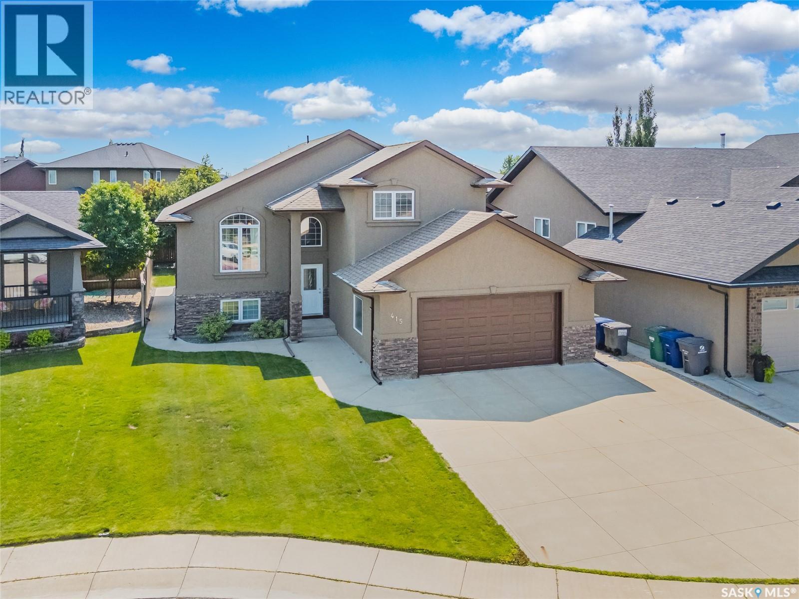 415 Paton Place, Saskatoon, SK - Outdoor