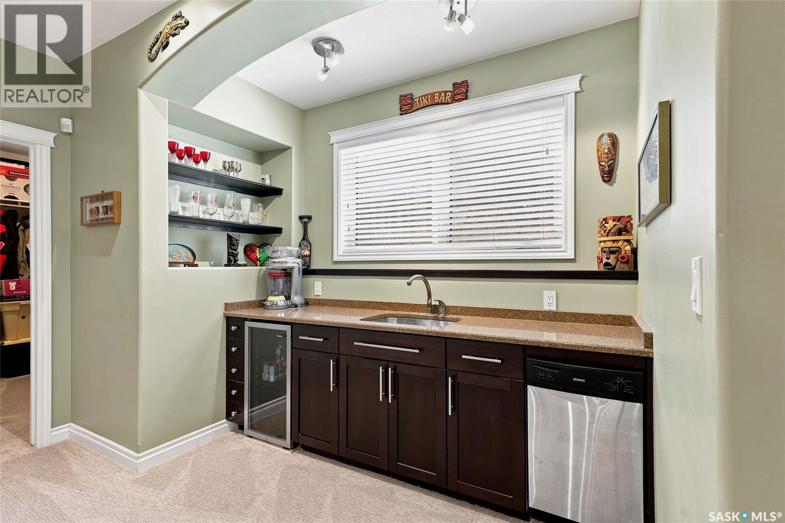 415 Paton Place, Saskatoon, SK - Indoor
