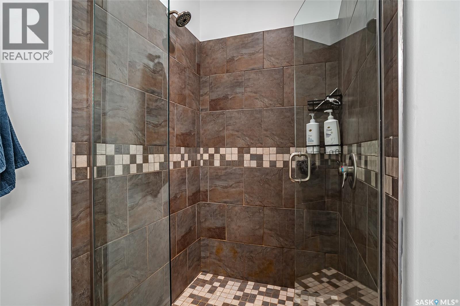 415 Paton Place, Saskatoon, SK - Indoor Photo Showing Bathroom