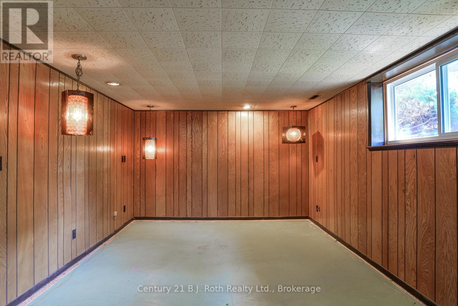 398 Old Muskoka Road, Orillia, ON - Indoor Photo Showing Other Room