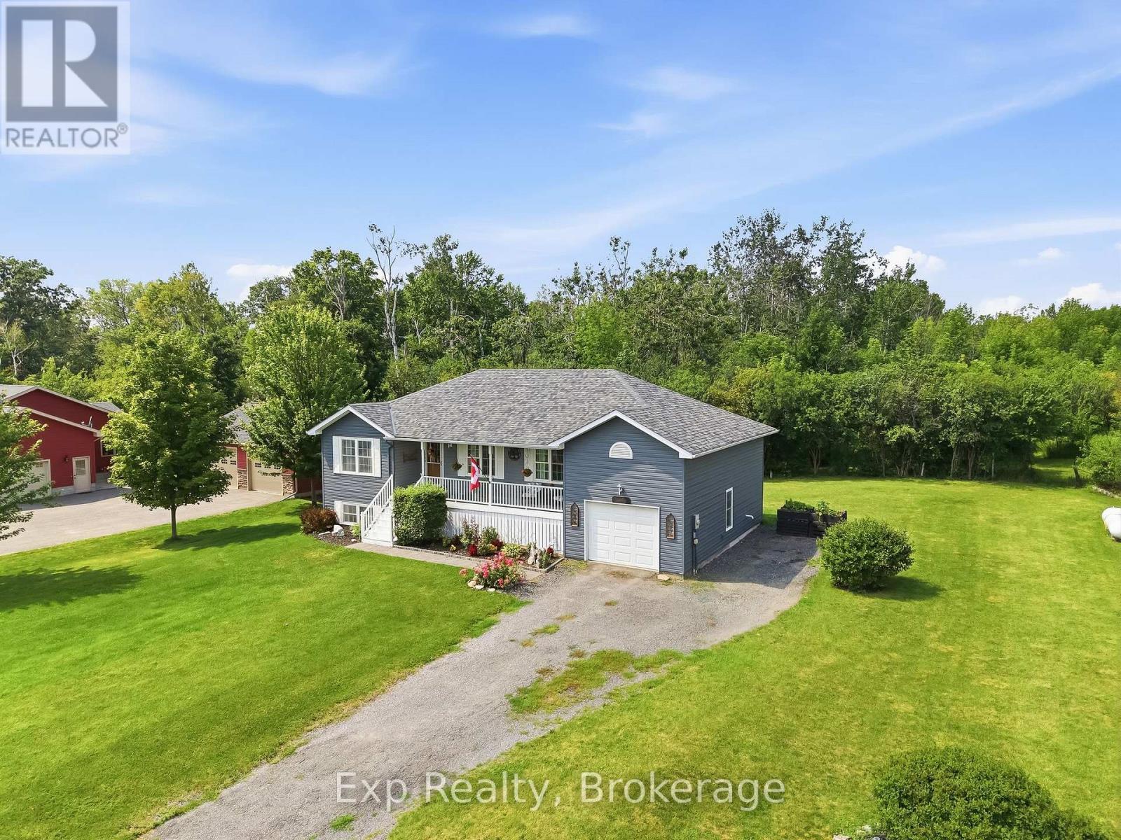 7402 Byers Road, Hamilton Township, ON - Outdoor With Deck Patio Veranda