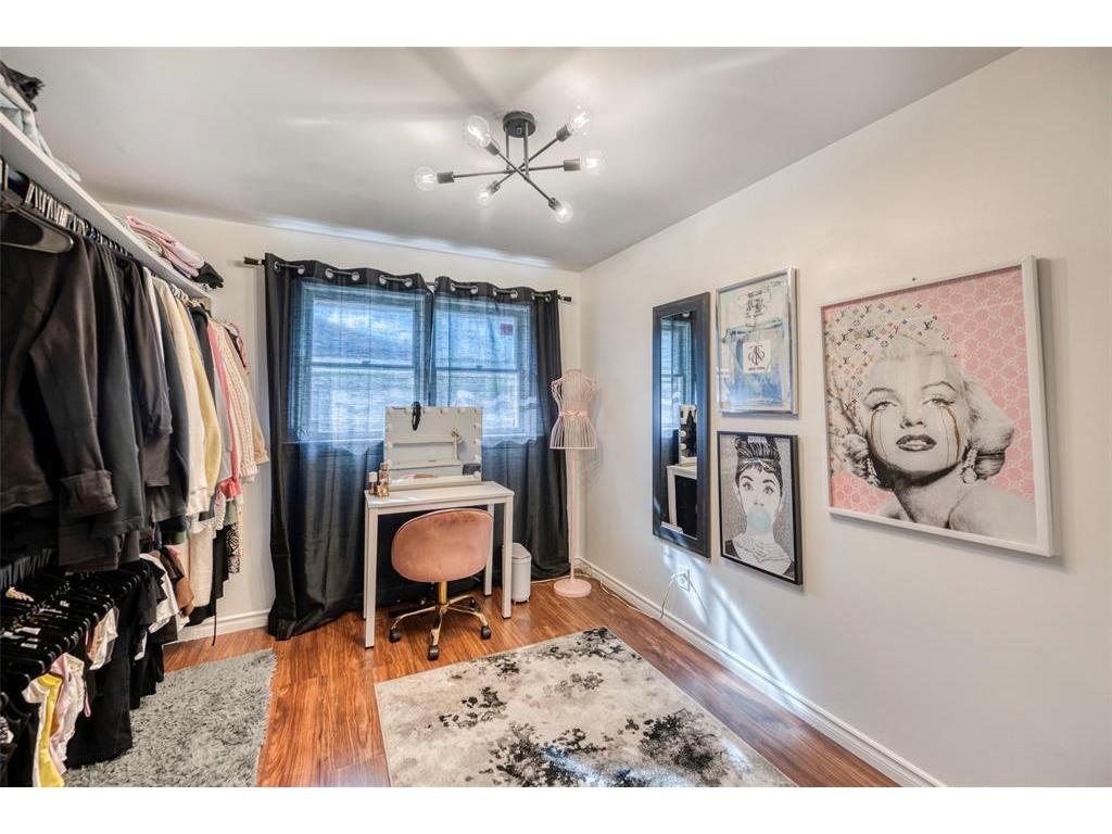 1049 Indian Road North, Sarnia, ON
