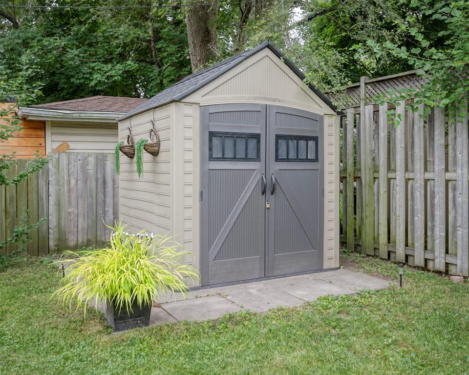 1049 Indian Road North, Sarnia, ON