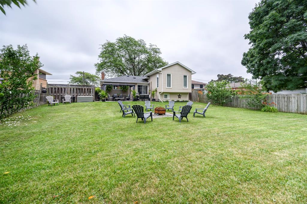 1049 Indian Road North, Sarnia, ON
