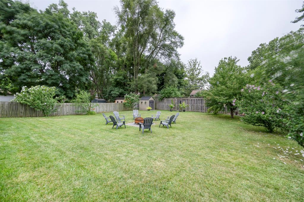 1049 Indian Road North, Sarnia, ON