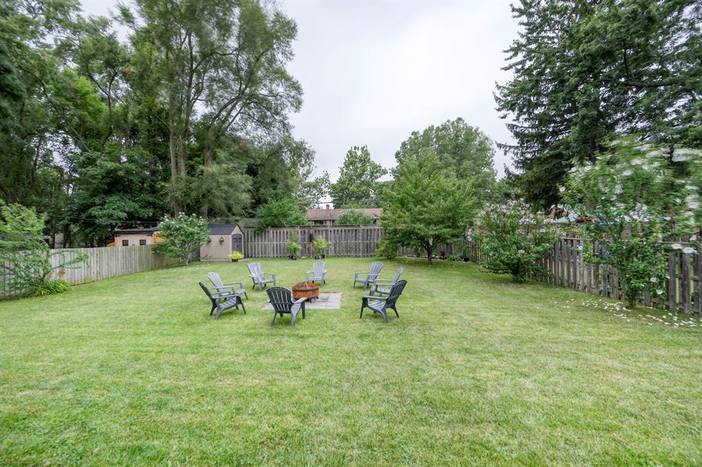 1049 Indian Road North, Sarnia, ON