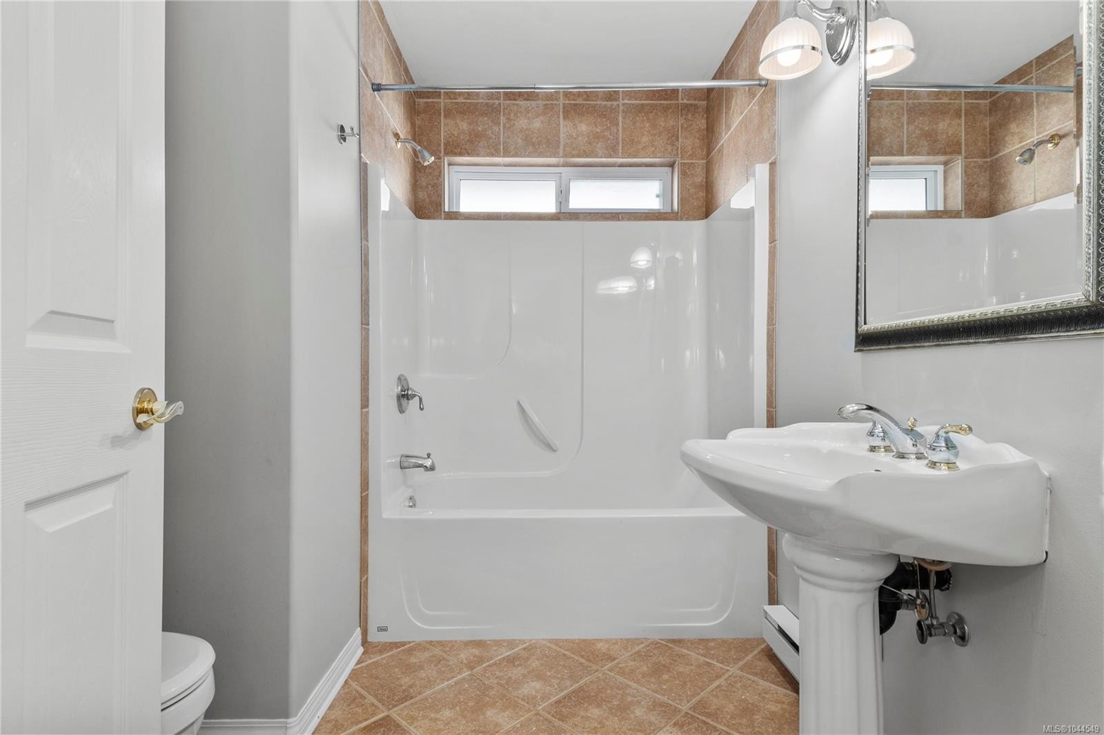 228 Maryland Rd, Campbell River, BC