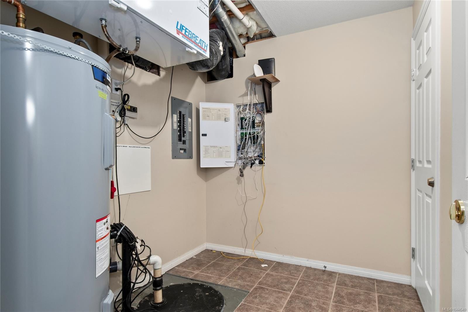 228 Maryland Rd, Campbell River, BC