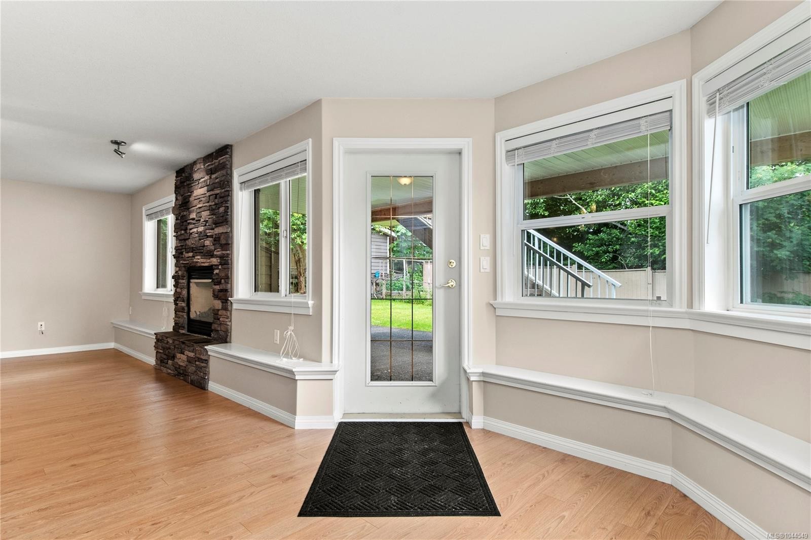 228 Maryland Rd, Campbell River, BC
