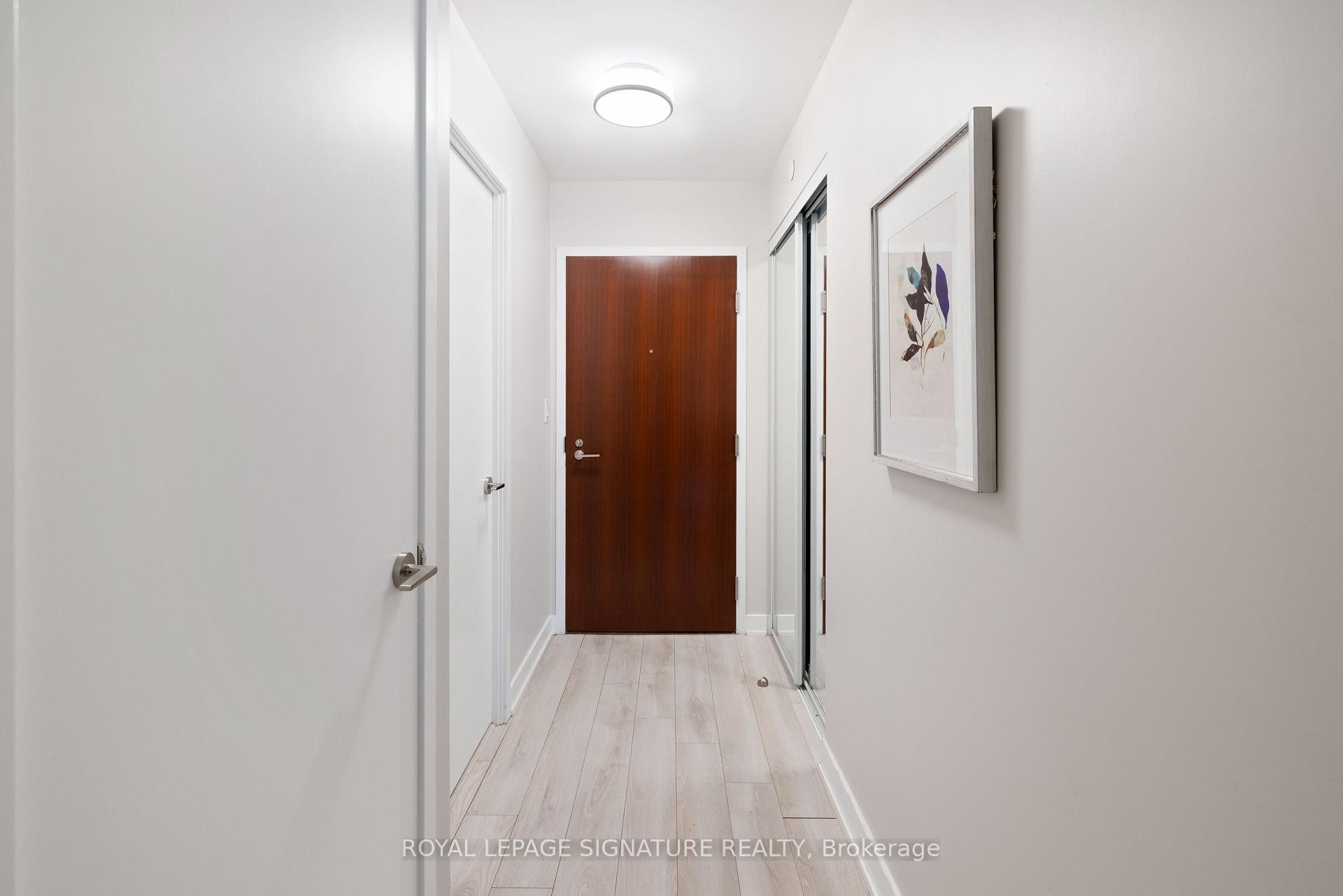 312-160 Flemington Road, Toronto, ON - Indoor Photo Showing Other Room