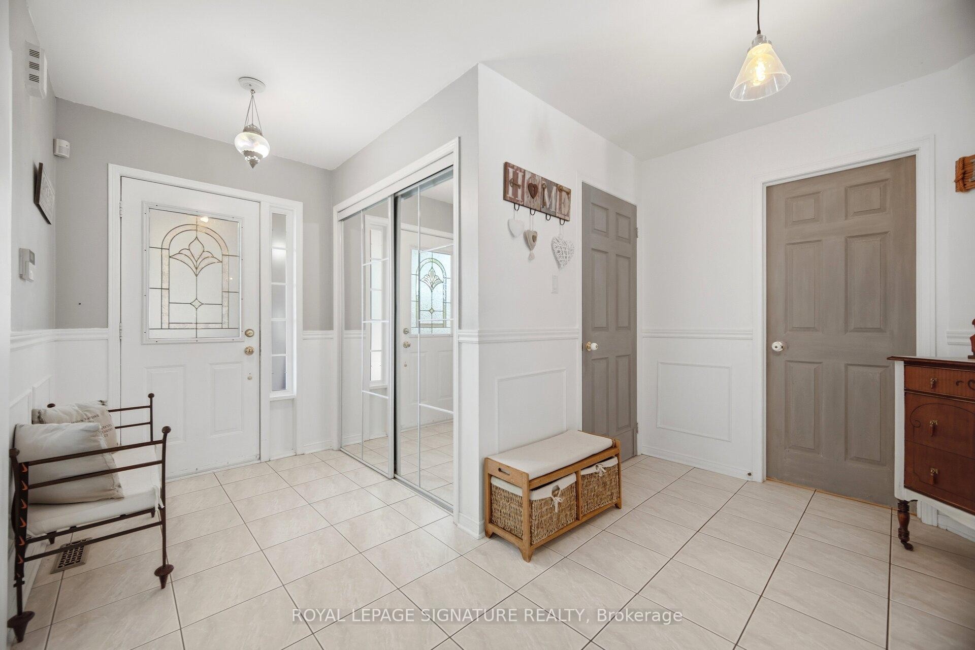 5390 Mcfarren Boulevard, Mississauga, ON - Indoor Photo Showing Other Room