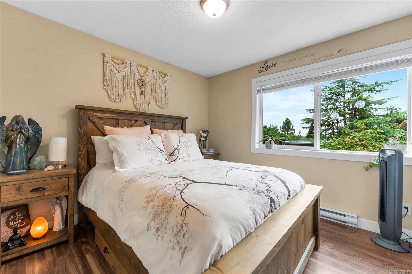 7978 Northview Dr, Crofton, BC - Indoor Photo Showing Bedroom