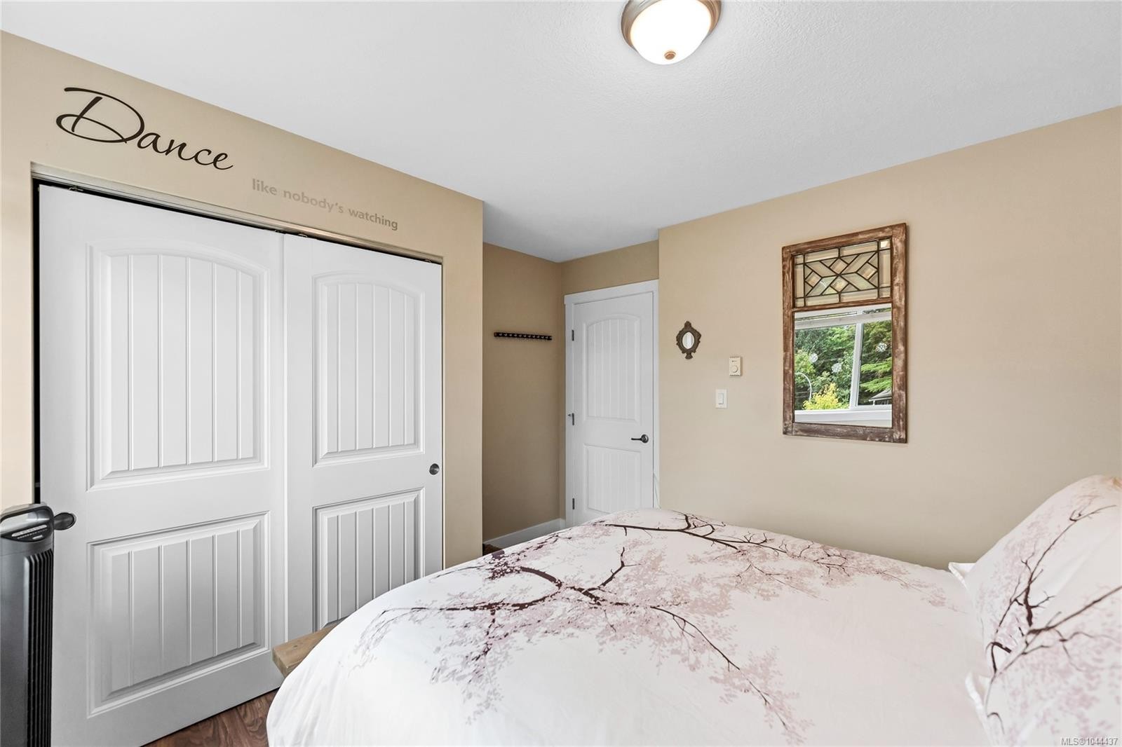 7978 Northview Dr, Crofton, BC - Indoor Photo Showing Bedroom