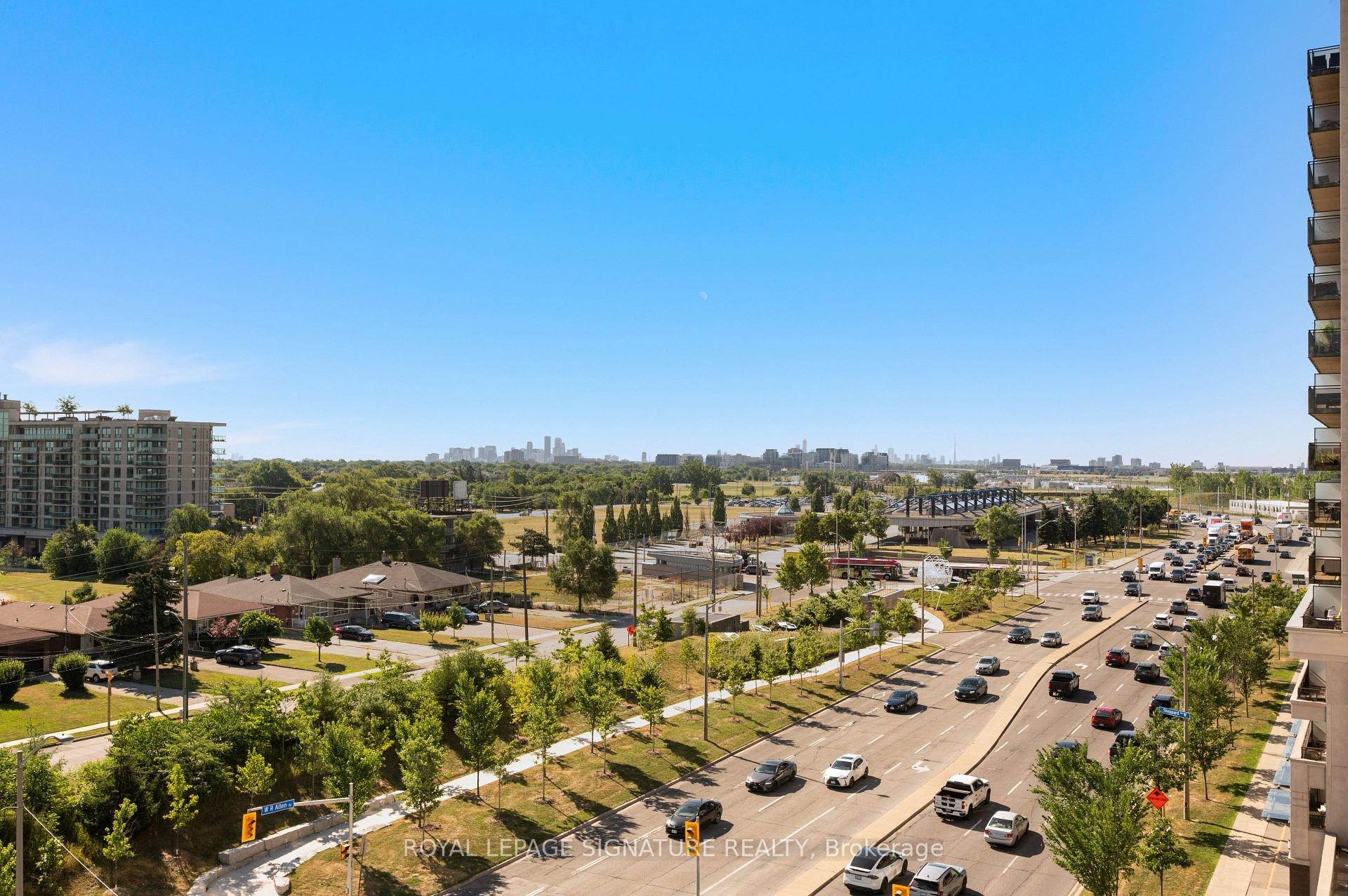 710-10 De Boers Drive E, Toronto, ON - Outdoor With View