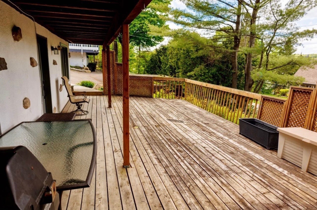 Terrasse - 44A Rue Robert, Saint-Sauveur, QC - Outdoor With Deck Patio Veranda With Exterior