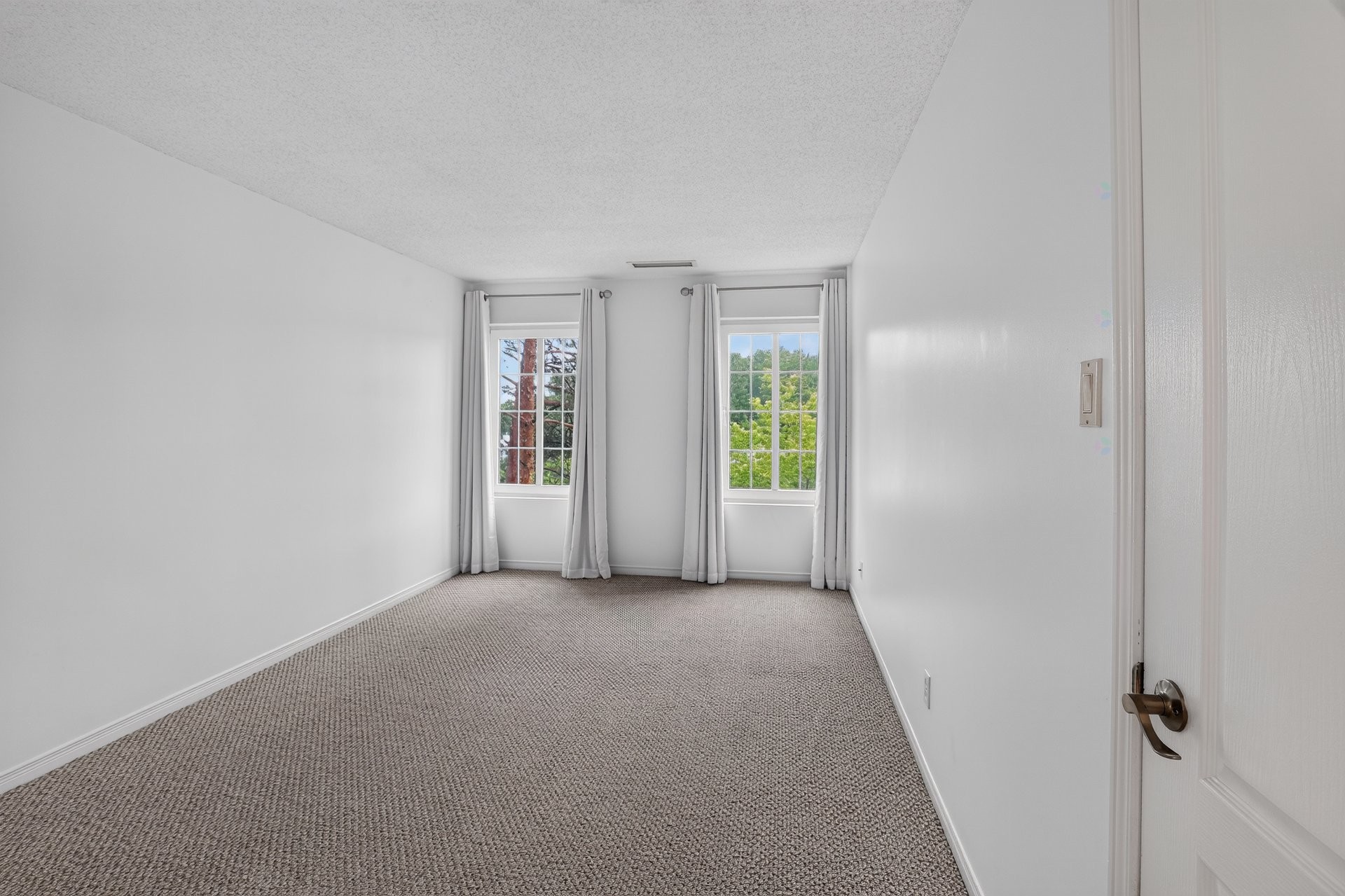 Master Bedroom - 405-101 Rue Du Château, Gatineau (Hull), QC - Indoor Photo Showing Other Room