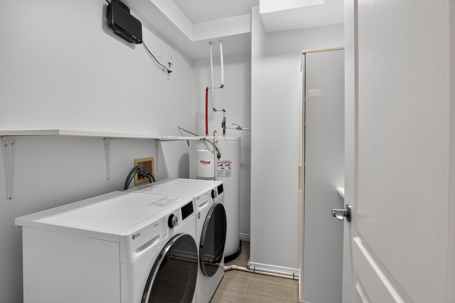 Laundry - 405-101 Rue Du Château, Gatineau (Hull), QC - Indoor Photo Showing Laundry Room
