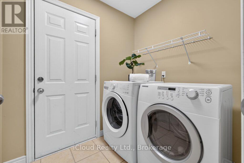 28 Osborn Avenue, Brantford, ON - Indoor Photo Showing Laundry Room