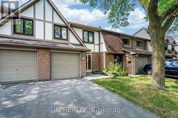 15 Gatwick Lane, Brampton -