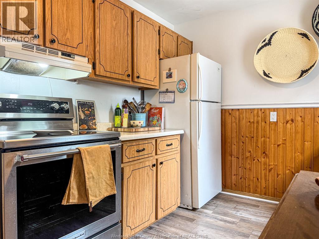 1008 Askin Avenue, Windsor, ON - Indoor Photo Showing Kitchen