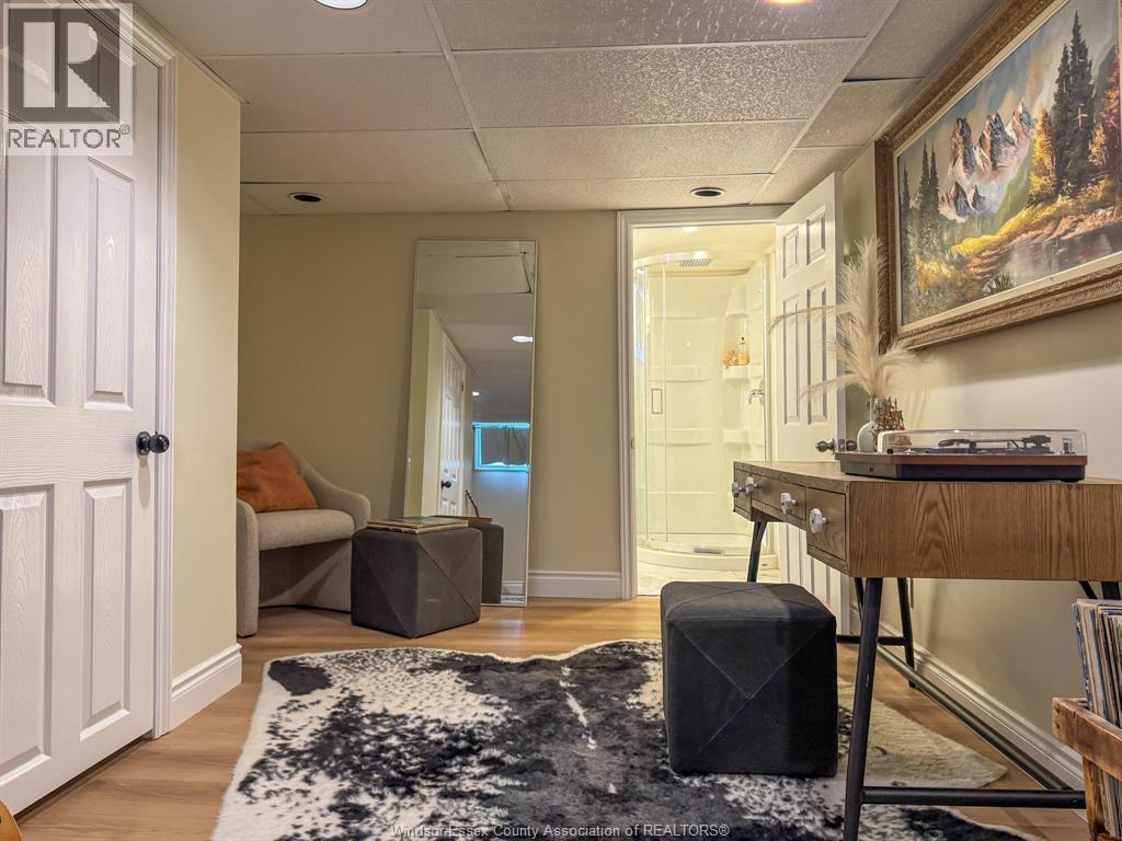 1008 Askin Avenue, Windsor, ON - Indoor Photo Showing Other Room