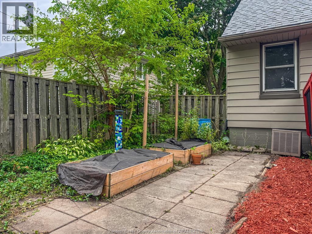 1008 Askin Avenue, Windsor, ON - Outdoor
