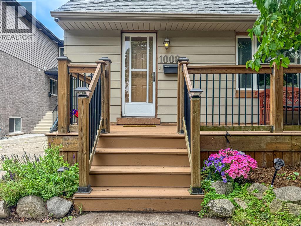 1008 Askin Avenue, Windsor, ON - Outdoor With Exterior
