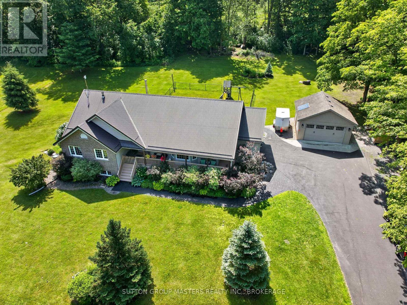 710 Maple Road, Loyalist (Lennox And Addington - South), ON - Outdoor