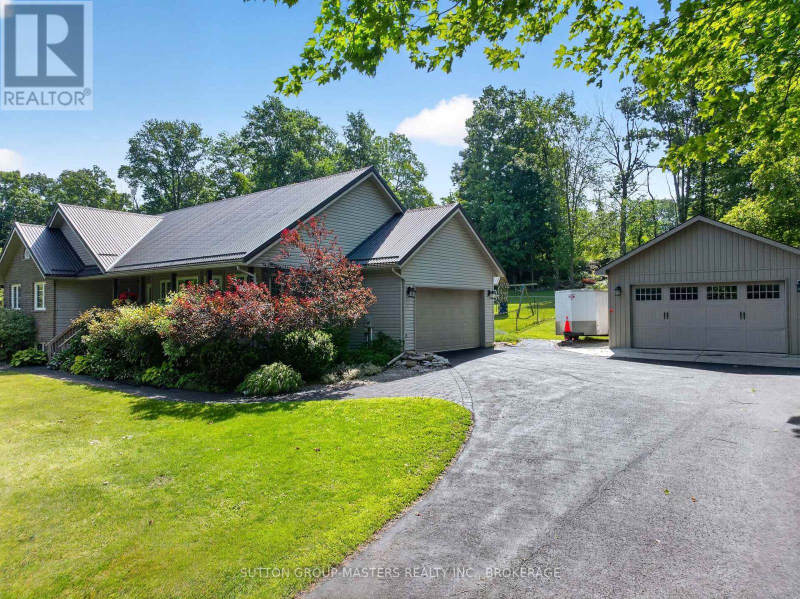 710 Maple Road, Loyalist (Lennox And Addington - South), ON - Outdoor