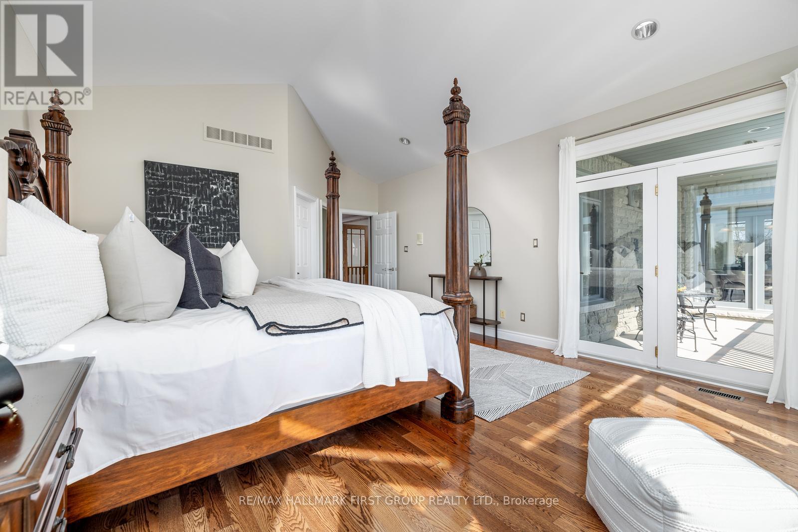 7472 Aked Road, Clarington, ON - Indoor Photo Showing Bedroom