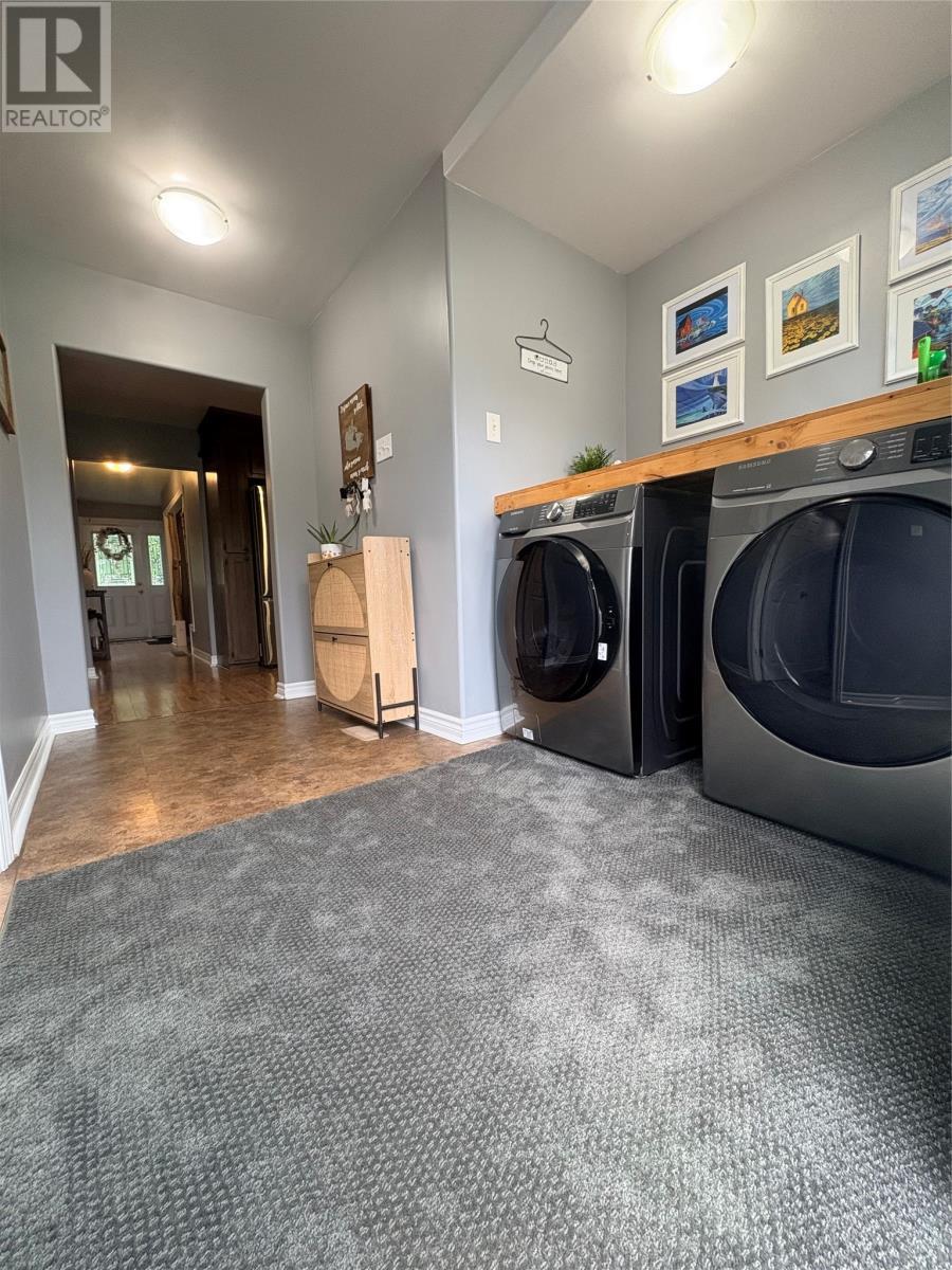 74 Main Street, Little Burnt Bay, NL - Indoor Photo Showing Laundry Room