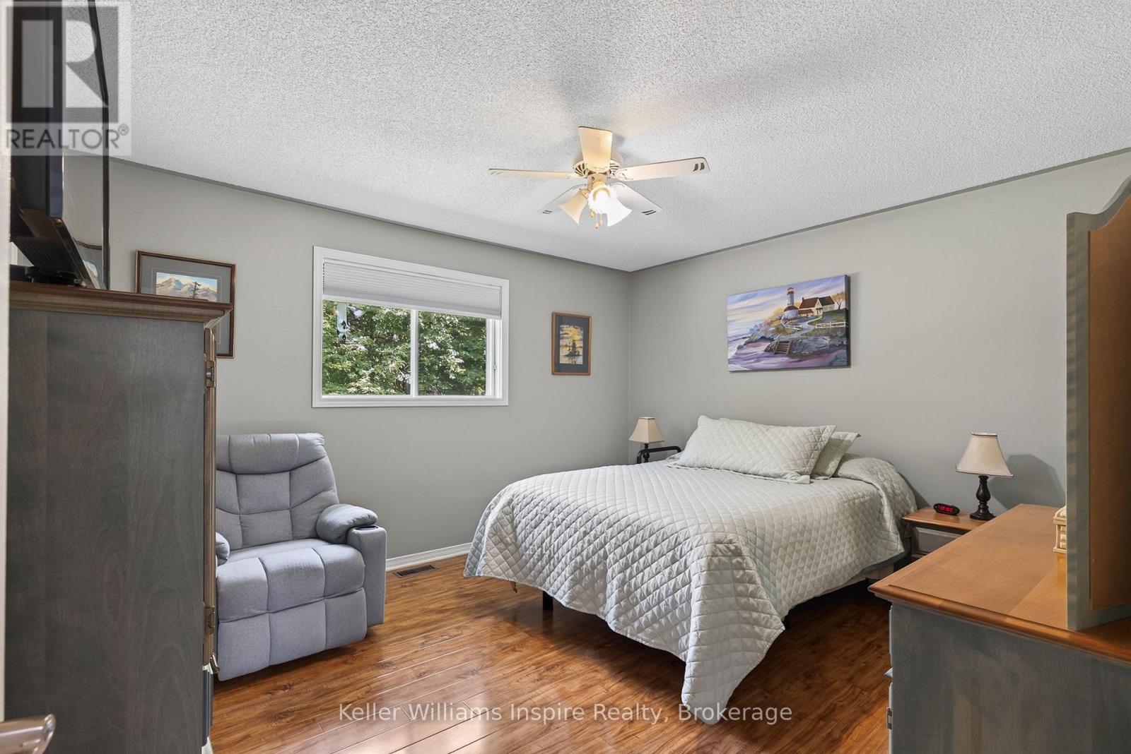 12 Jamie Crescent, Petawawa, ON - Indoor Photo Showing Bedroom